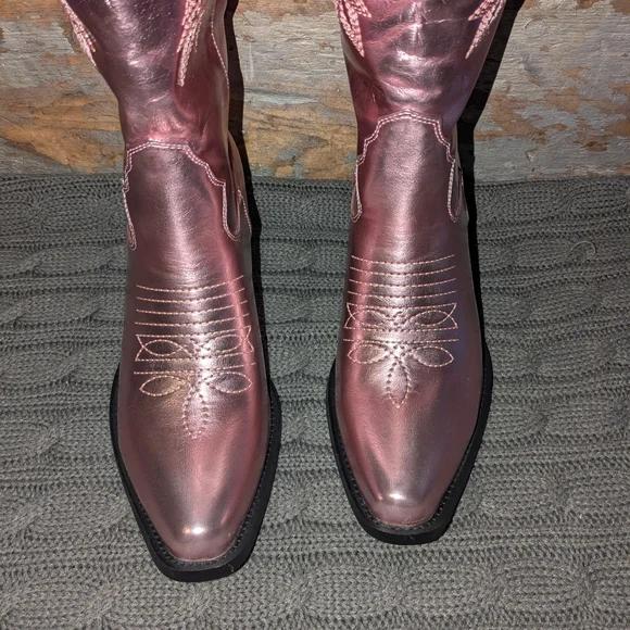 Women's Pink Metallic Cowboy Boots Size 8 - Picture 4 of 8
